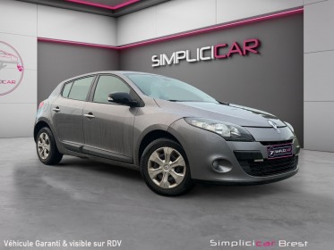Renault megane iii berline dci 110 fap eco2 dynamique euro 5 edc occasion simplicicar brest simplicicar simplicibike france