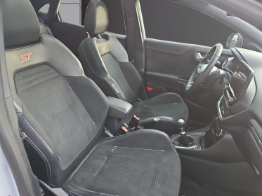 Ford puma 1.5 ecoboost 200 ch ss bvm6 st occasion simplicicar toulon ouest simplicicar simplicibike france