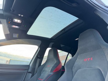 Volkswagen golf 2.0 tsi 300 dsg7 gti clubsport 45 akra toit ouvrant harman kardon garantie 12 mois occasion barberey...