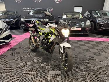 Kawasaki z 125// entretien à jour //indicateur de rapport //2e main occasion simplicibike salon de provence simplicicar...