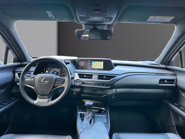 Lexus ux 250h luxe - carplay - sièges av en cuire chauffants - régulateur adaptatif occasion champigny-sur-marne (94)...
