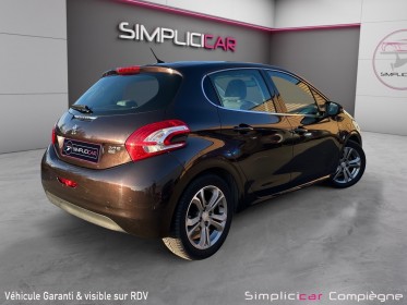 Peugeot 208 feline 1.6 e-hdi 115ch - full - toit pano - distrib ok - occasion simplicicar compiegne simplicicar simplicibike...