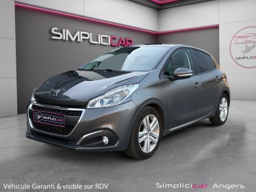 Peugeot 208 82ch ss bvm5 signature garantie 12 mois sièges chauffants occasion simplicicar angers simplicicar simplicibike...