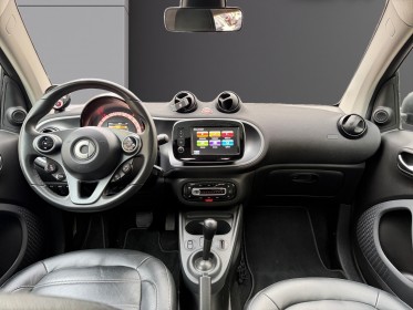 Smart fortwo coupe 0.9 90 ch ss ba6 prime/ camera de recul / garantie 12 mois occasion paris 17ème (75)(porte maillot)...