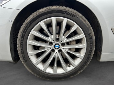 Bmw serie 5 g30 530d xdrive 265 ch bva8 luxury toit ouvrant sièges et volant chauffant garantie 12 mois occasion simplicicar...