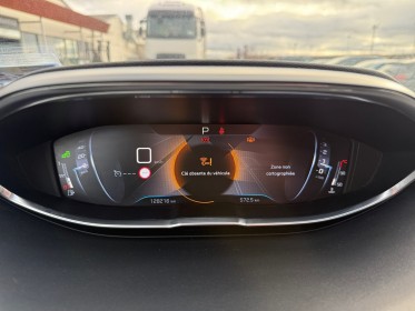 Peugeot 3008 1.6 thp 165ch ss eat6 gt line / garantie 12 mois / carplay / caméra avant et arrière / siège chauffants et......