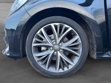 Toyota yaris hybride my22 116h iconic  entretien complet  garantie 12 mois occasion simplicicar vernon simplicicar...