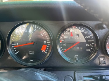 Porsche 911 coupe 3.0 204 ch sc / entretien à jour / cg collection / garantie 12 mois occasion simplicicar royan simplicicar...