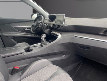 Peugeot 3008 1.2 puretech 130ch ss bvm6 allure garantie 12 mois occasion montpellier (34) simplicicar simplicibike france