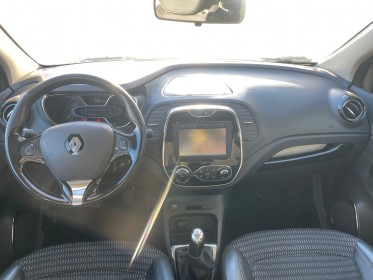 Renault captur tce 90ch  intens premiere main garantie 12 mois entretien complet renault occasion simplicicar royan...