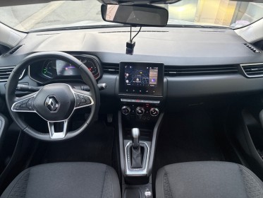 Renault clio v e-tech 140 business, carplay, radar av/ar, garantie 12 mois occasion simplicicar villejuif  simplicicar...