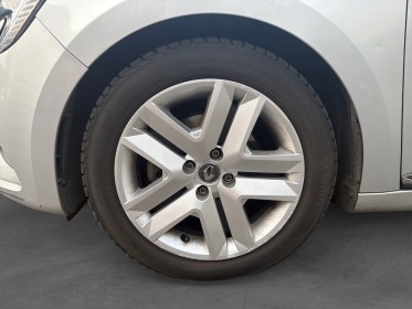 Renault clio v e-tech 140 business, carplay, radar av/ar, garantie 12 mois occasion simplicicar villejuif  simplicicar...