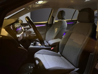 Volkswagen golf 1.5 tsi 150 evo bvm6 carplay virtual cockpit attelage garantie 12 mois occasion simplicicar lyon nord...