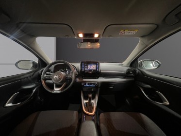 Toyota yaris hybride my22 dynamic  116h occasion avignon (84) simplicicar simplicibike france