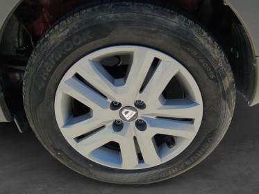 Dacia sandero 1.0tce 90ch stepway essentiel  capteurs ar / bluethooth occasion réunion ville st pierre simplicicar...