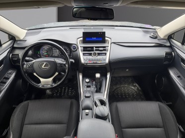 Lexus nx 300h 2.5 hybrid camera de recul régulateur de vitesse démarrage sans clé  entretien lexus garantie 12 mois...