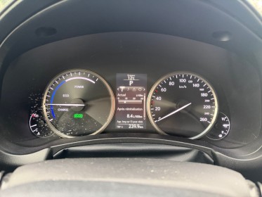 Lexus nx 300h 2.5 hybrid camera de recul régulateur de vitesse démarrage sans clé  entretien lexus garantie 12 mois...