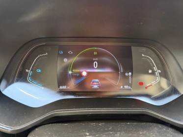 Renault clio v e-tech 140 business carplay full entretiens renault garantie 12 mois renault ct ok occasion simplicicar le...