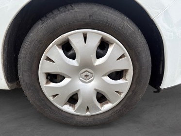 Renault clio iv dci 75 energy zen occasion avignon (84) simplicicar simplicibike france