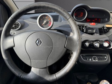 Renault twingo ii 1.2 lev 16v 75 eco2 dynamique, climatisation, kit distribution neuf, garantie 12 mois occasion simplicicar...