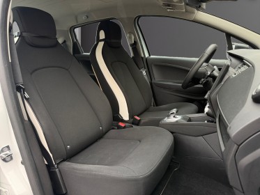 Renault zoe r110 life 52 kwh - radar de recul - carplay - batterie location - garantie 12 mois occasion simplicicar nimes -...