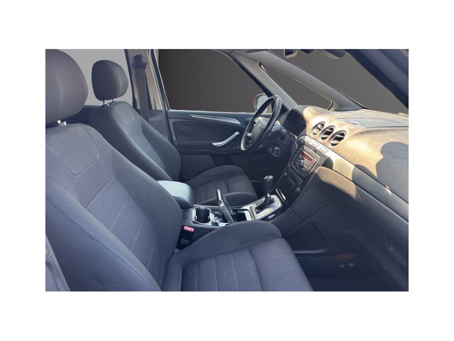 FORD d'occasion S-MAX Titanium de 2011 Nice (06)﻿