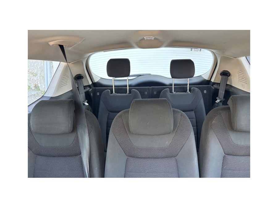 FORD d'occasion S-MAX Titanium de 2011 Nice (06)﻿