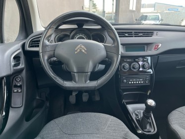 Citroen c3 c3 puretech 82 ch feel edition courroie ok bluetooth régulateur de vitesse garantie 12 mois occasion simplicicar...