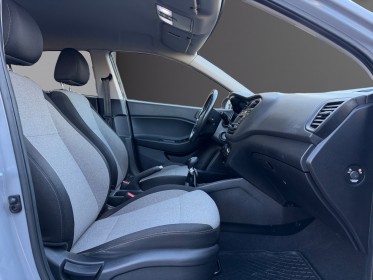 Hyundai i20 1.2 84 ch occasion champigny-sur-marne (94) simplicicar simplicibike france