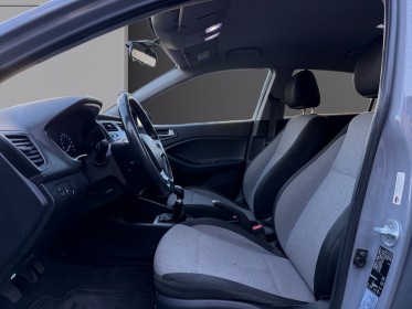 Hyundai i20 1.2 84 ch occasion champigny-sur-marne (94) simplicicar simplicibike france