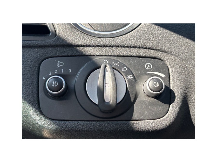 FORD d'occasion S-MAX Titanium de 2011 Nice (06)﻿