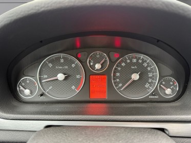 Peugeot 407 coupe 2.7 hdi 24v 204ch fap navteq a occasion simplicicar carcassonne simplicicar simplicibike france