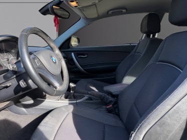 Bmw serie 1 e81 118d 143 ch - embrayage et kit chaine fait - radar ar occasion simplicicar salon de provence simplicicar...