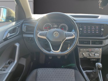 Volkswagen t-cross 1.0 tsi 115 start/stop bvm6 lounge - garantie 12 mois occasion simplicicar lyon nord simplicicar...