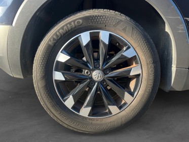 Volkswagen t-cross 1.0 tsi 115 start/stop bvm6 lounge - garantie 12 mois occasion simplicicar lyon nord simplicicar...