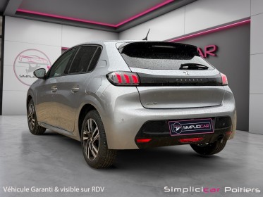 Peugeot 208 bluehdi 100 ss bvm6 allure carplay caméra entretien complet garantie 12 mois occasion simplicicar poitiers...