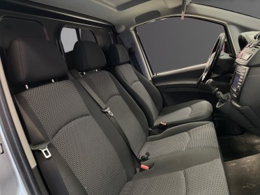 Mercedes vito fourgon 116 cdi 3.0t compact garantie 12 mois occasion simplicicar amiens  simplicicar simplicibike france