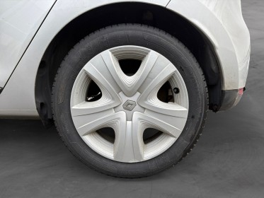 Renault clio iv business 1.5 dci 90 energy eco2 business 90g - garantie 12 mois occasion simplicicar brest simplicicar...