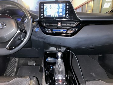 Toyota c-hr hybride mc19 2.0l collection, caméra de recul, sièges/volant chauffants, apple carplay, garantie 12 mois...